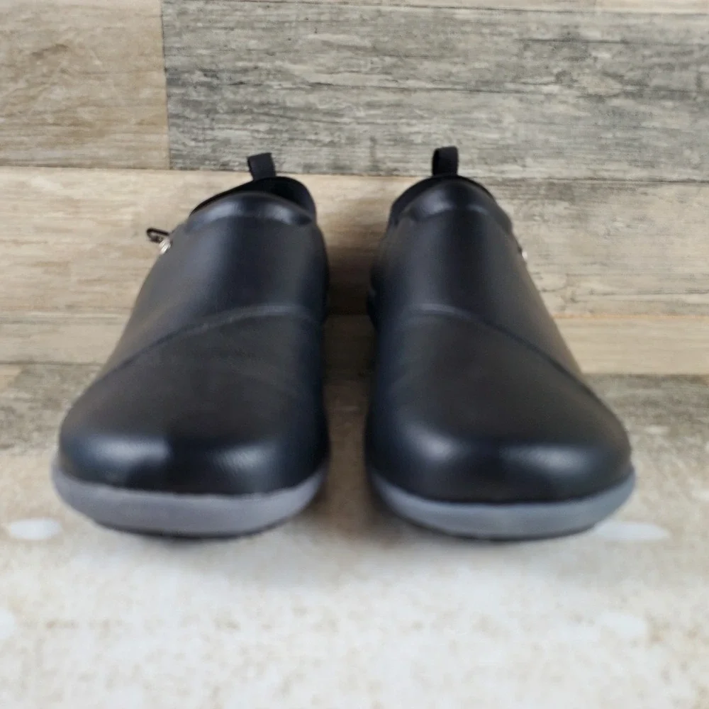 Spenco Brooklyn Convertible Women Shoe Sz 6 B Black Leather Elastic Gore Slip On